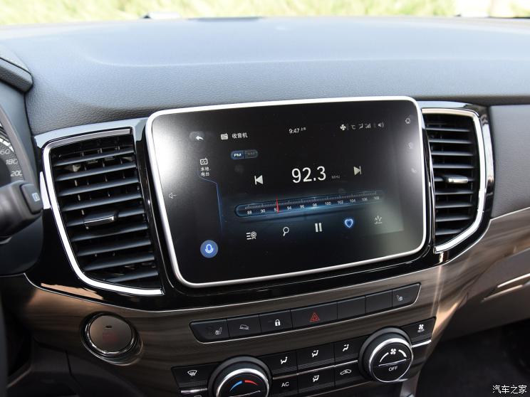 江西五十铃 mu-X牧游侠 2022款 2.0T 汽油基本型 江西五十铃 mu-X牧游侠 2022款 2.0T 汽油基本型