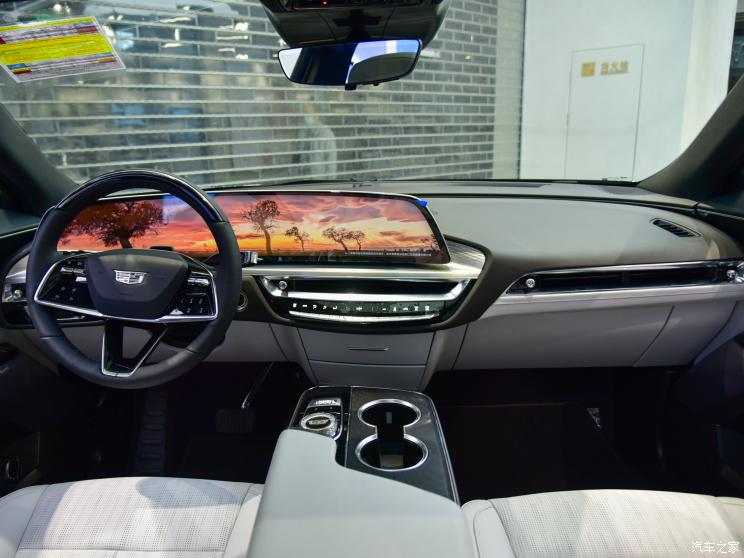 上汽通用凯迪拉克 LYRIQ 2022款 后驱长续航豪华版 上汽通用凯迪拉克 LYRIQ 2022款 后驱长续航豪华版