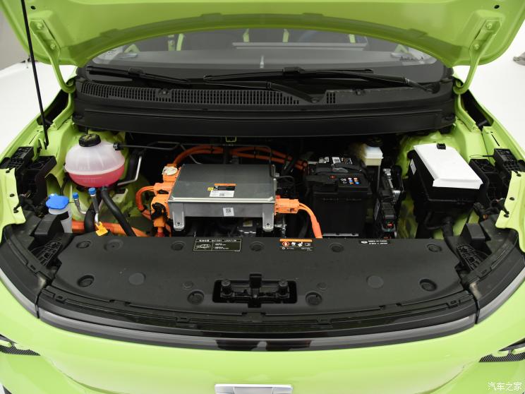 几何汽车 几何E 2022款 401KM 霹雳虎 4座