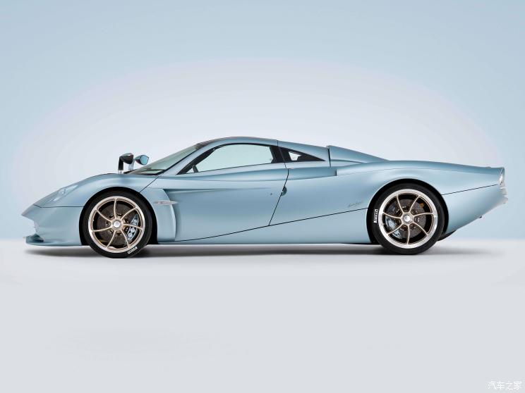 帕加尼 Huayra 2022款 Codalunga