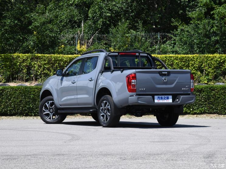 郑州日产 锐骐7 2022款 2.3T自动四驱柴油旗舰型M9T