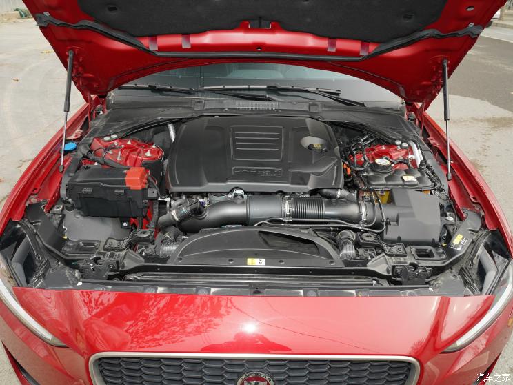 奇瑞捷豹路虎 捷豹XEL 2021款 2.0T 250PS R-DYNAMIC HSE豪华运动版