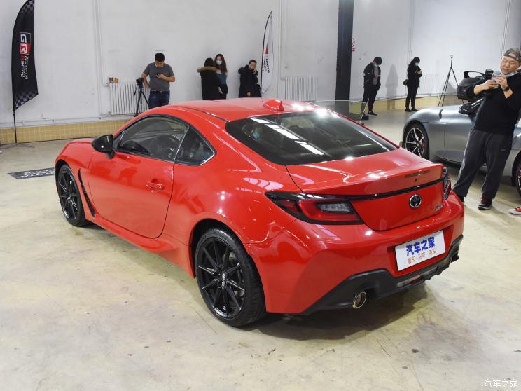 丰田(进口) 丰田86 2022款 GR 86 2.4L 手动版