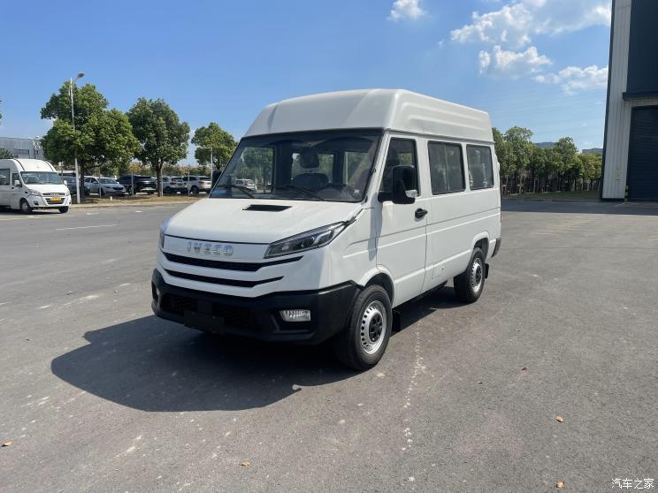 南京依维柯 依维柯得意 2023款 多功能客车 南京依维柯 依维柯得意 2023款 多功能客车