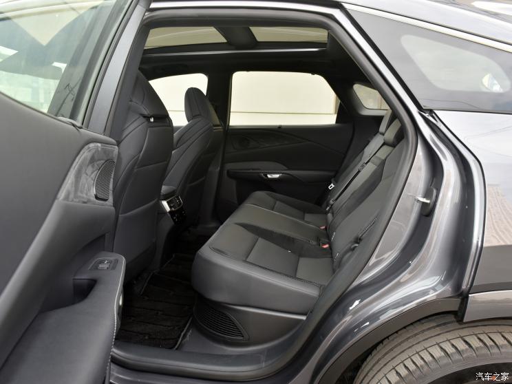 雷克萨斯 雷克萨斯RX 2023款 500h 四驱F SPORT Performance 雷克萨斯 雷克萨斯RX 2023款 500h 四驱F SPORT Performance