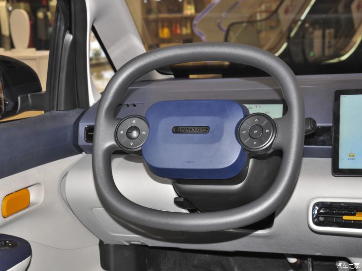 江南汽车 江南U2 2023款 400 Pro 江南汽车 江南U2 2023款 400 Pro