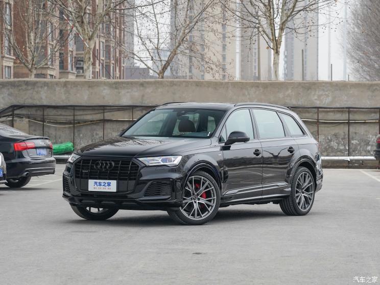 奥迪(进口) 奥迪Q7 2023款 55 TFSI quattro S line冰雪运动版 奥迪(进口) 奥迪Q7 2023款 55 TFSI quattro S line冰雪运动版