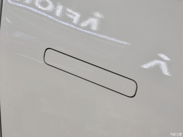 江南汽车 江南U2 2023款 400 Pro 江南汽车 江南U2 2023款 400 Pro