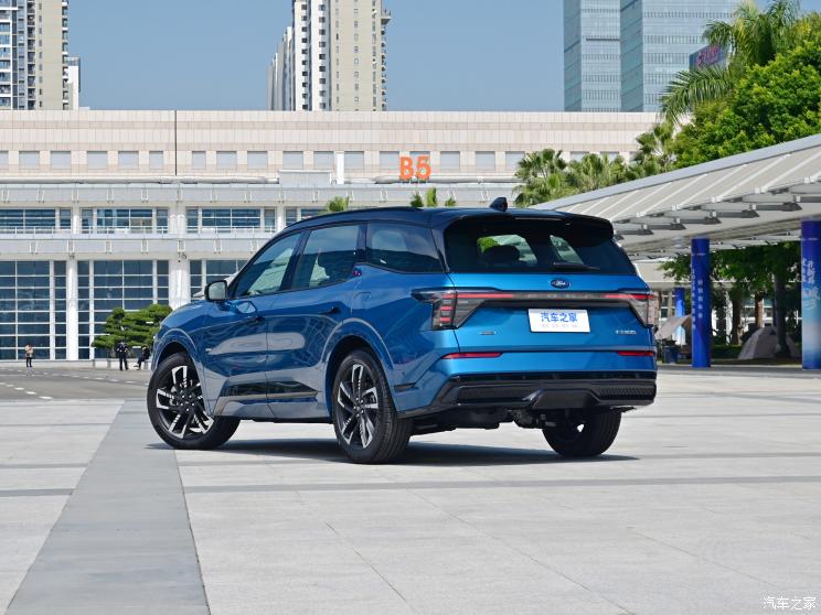 长安福特 锐界 2023款 锐界L 2.0T EcoBoost E-混动四驱七座 STLine 长安福特 锐界 2023款 锐界L 2.0T EcoBoost E-混动四驱七座 STLine