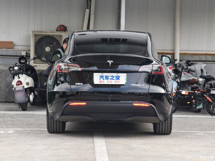 特斯拉中国 Model Y 2022款 改款 后轮驱动版 特斯拉中国 Model Y 2022款 改款 后轮驱动版