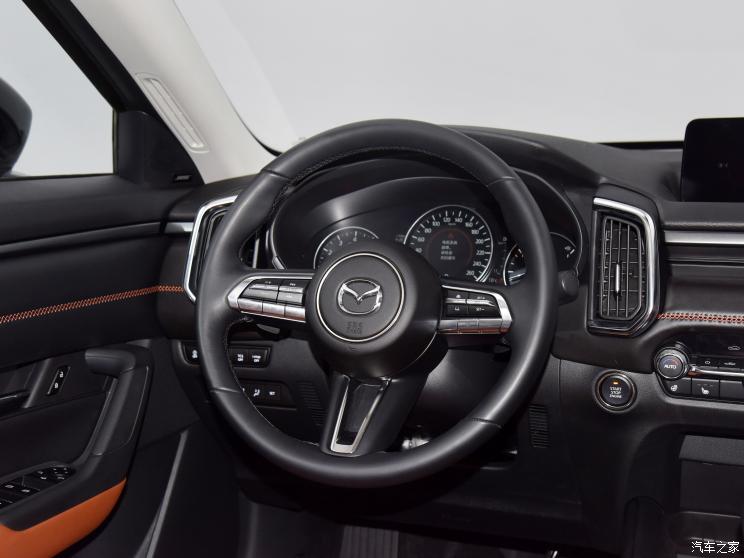 长安马自达 马自达CX-50行也 2023款 2.5L 尊行版 长安马自达 马自达CX-50行也 2023款 2.5L 尊行版