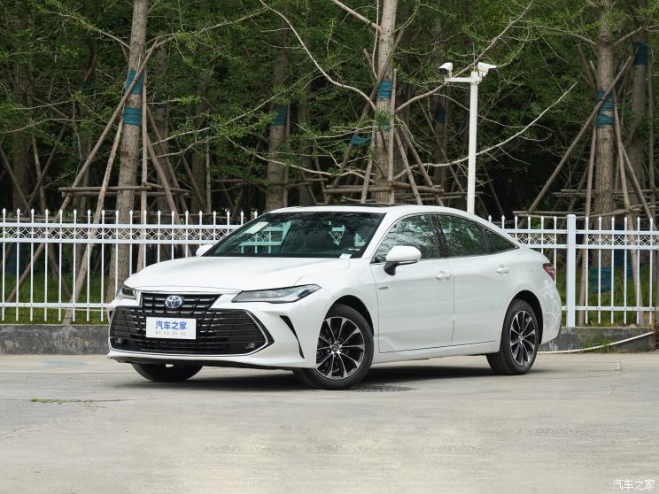 一汽丰田 亚洲龙 2023款 双擎 2.5L XLE进取版 一汽丰田 亚洲龙 2023款 双擎 2.5L XLE进取版
