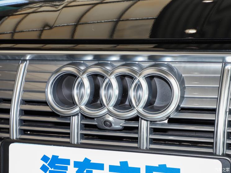 一汽奥迪 奥迪e-tron 2021款 50 quattro 臻选型 一汽奥迪 奥迪e-tron 2021款 50 quattro 臻选型