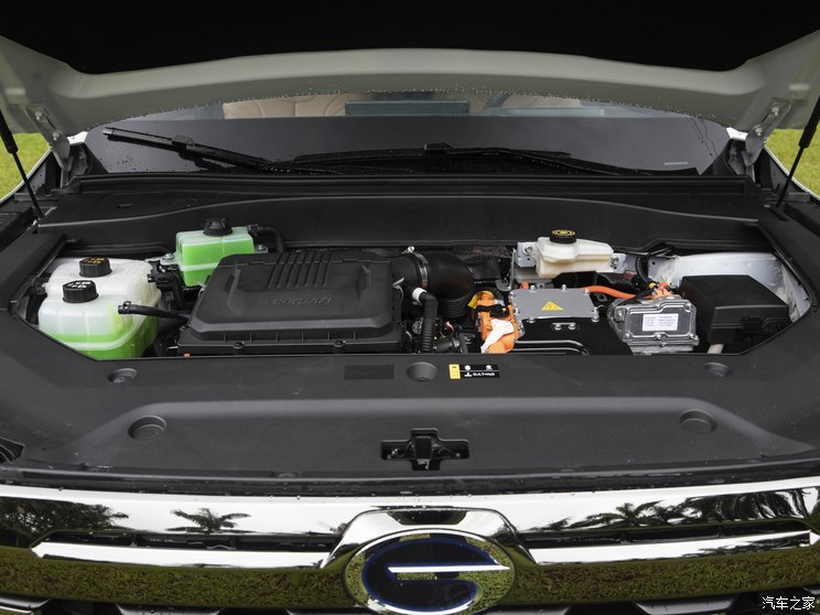 广汽乘用车 传祺ES9 2023款 2.0T 旅行者 广汽乘用车 传祺ES9 2023款 2.0T 旅行者