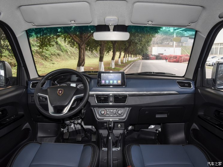 鑫源汽车 金杯金卡S2 2023款 1.6L 手动双排2.51米货厢后单轮舒适型SWJ16 鑫源汽车 金杯金卡S2 2023款 1.6L 手动双排2.51米货厢后单轮舒适型SWJ16