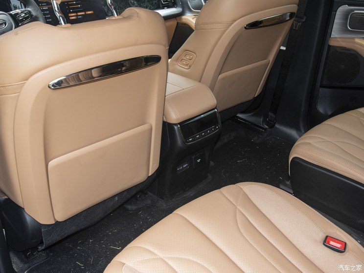 广汽乘用车 传祺ES9 2023款 2.0T 旅行者 广汽乘用车 传祺ES9 2023款 2.0T 旅行者