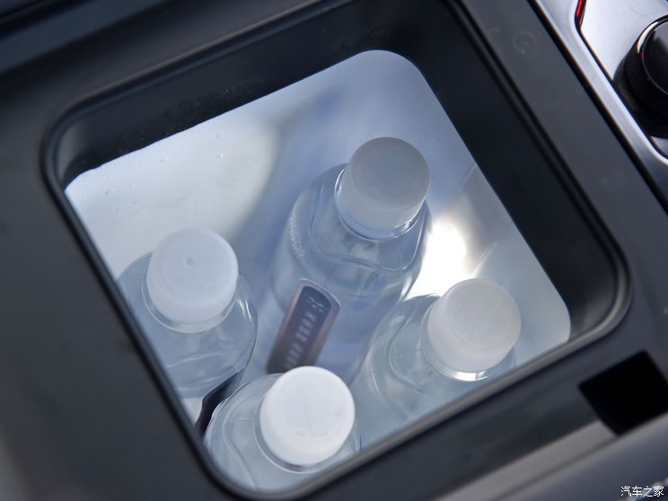 方程豹 豹5 2023款 低配版 方程豹 豹5 2023款 低配版