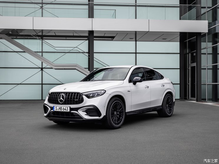 梅赛德斯-AMG 奔驰GLC轿跑 AMG 2023款 AMG GLC 43 4MATIC 轿跑SUV 梅赛德斯-AMG 奔驰GLC轿跑 AMG 2023款 AMG GLC 43 4MATIC 轿跑SUV