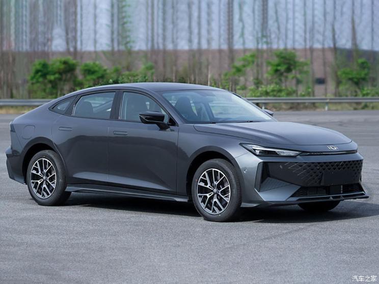 长安启源 长安启源A06 2023款 基本型 长安启源 长安启源A06 2023款 基本型