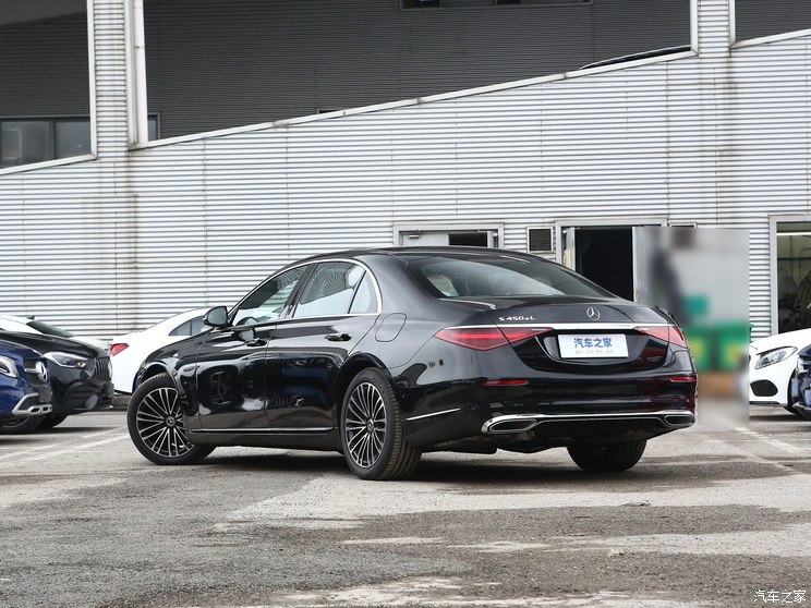 奔驰(进口) 奔驰S级新能源 2023款 S 450 e L 插电式混合动力轿车 奔驰(进口) 奔驰S级新能源 2023款 S 450 e L 插电式混合动力轿车