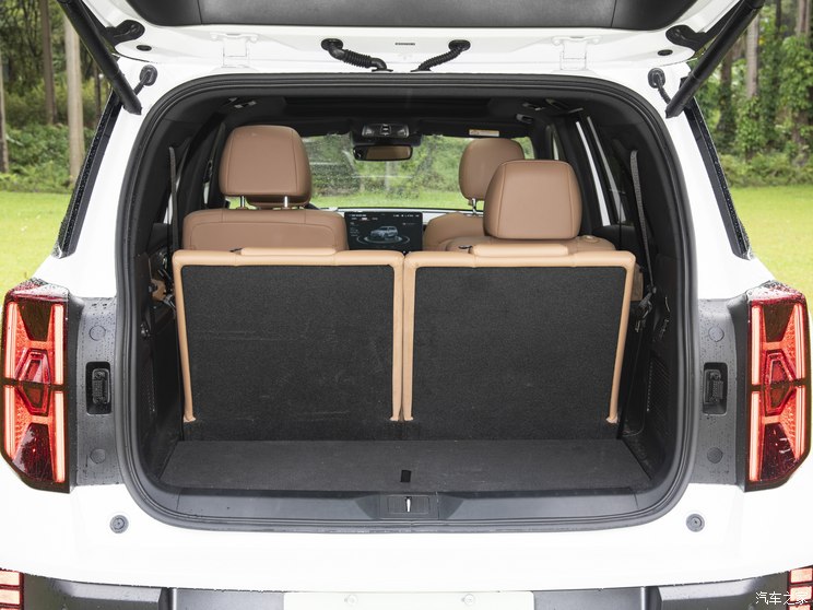 广汽乘用车 传祺ES9 2023款 2.0T 旅行者 广汽乘用车 传祺ES9 2023款 2.0T 旅行者