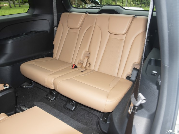 广汽乘用车 传祺ES9 2023款 2.0T 旅行者 广汽乘用车 传祺ES9 2023款 2.0T 旅行者