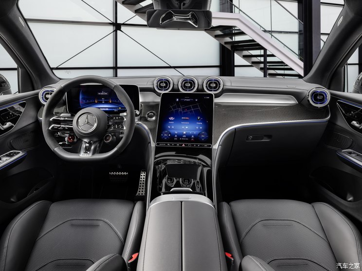 梅赛德斯-AMG 奔驰GLC轿跑 AMG 2023款 AMG GLC 63 S 4MATIC+ 轿跑SUV 梅赛德斯-AMG 奔驰GLC轿跑 AMG 2023款 AMG GLC 63 S 4MATIC+ 轿跑SUV