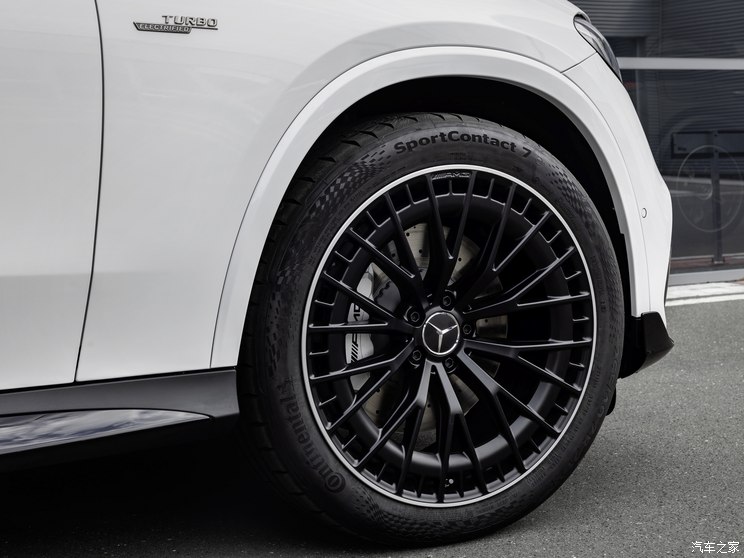 梅赛德斯-AMG 奔驰GLC轿跑 AMG 2023款 AMG GLC 43 4MATIC 轿跑SUV 梅赛德斯-AMG 奔驰GLC轿跑 AMG 2023款 AMG GLC 43 4MATIC 轿跑SUV