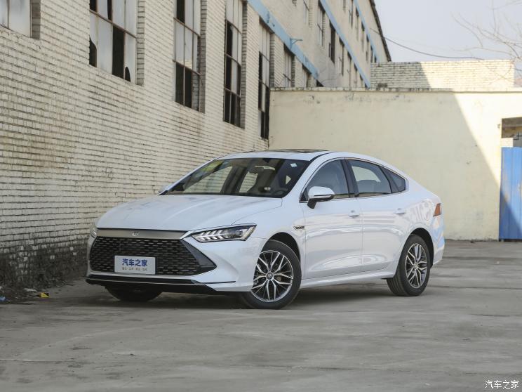 比亚迪 秦PLUS 2023款 冠军版 DM-i 55KM超越型 比亚迪 秦PLUS 2023款 冠军版 DM-i 55KM超越型