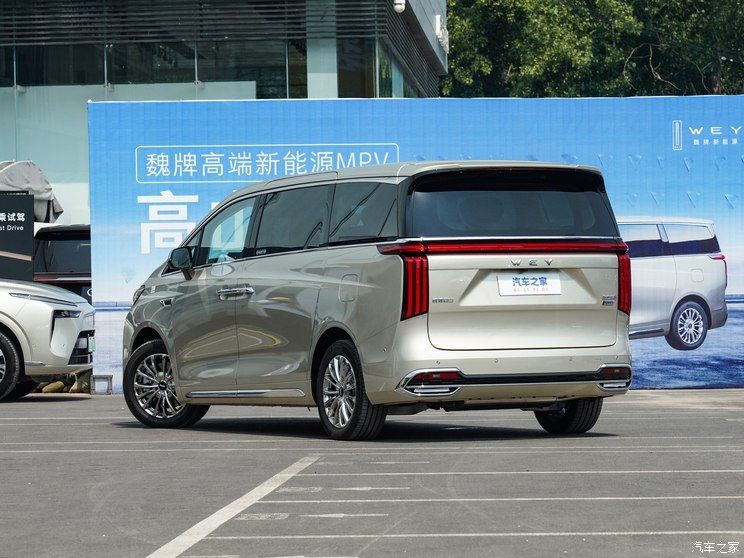 长城汽车 高山DHT-PHEV 2023款 基本型 长城汽车 高山DHT-PHEV 2023款 基本型