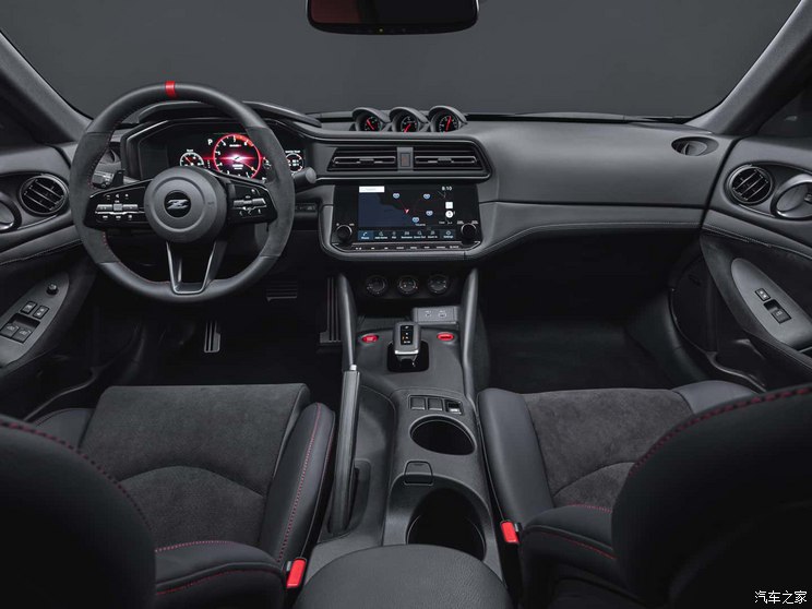 日产(进口) 日产Z 2024款 Nismo 美国版 日产(进口) 日产Z 2024款 Nismo 美国版