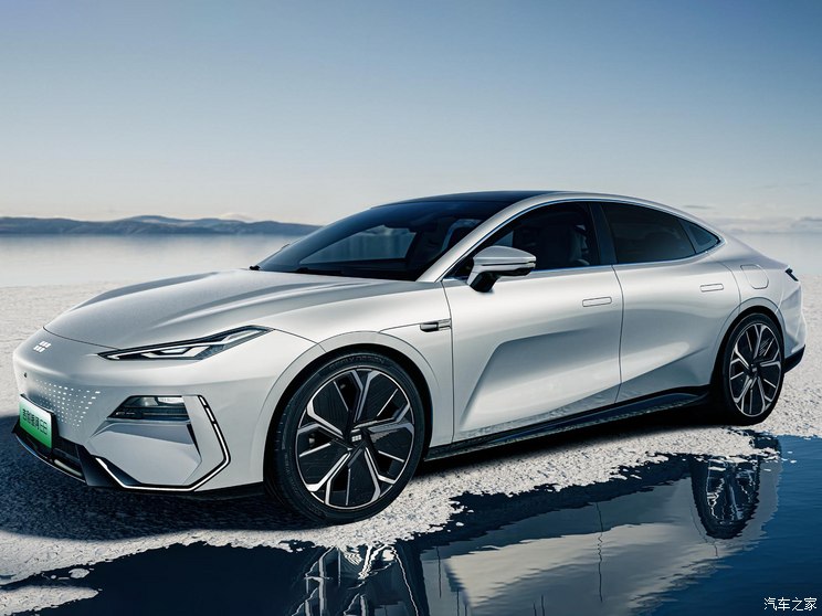 吉利汽车 银河E8 2023款 基本型 吉利汽车 银河E8 2023款 基本型