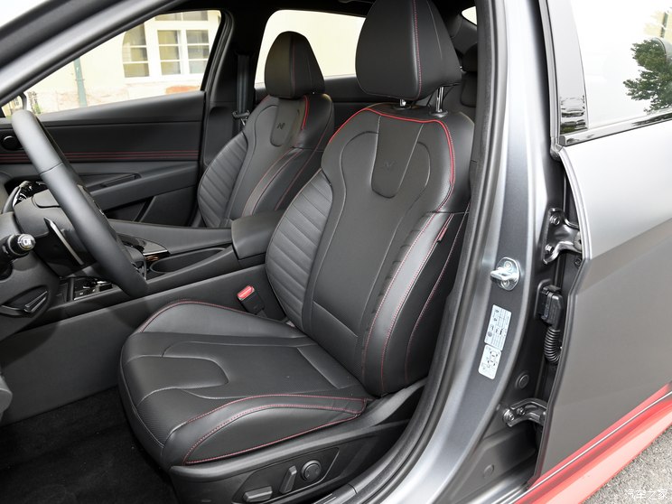 北京现代 伊兰特 2023款 240TGDi DCT N Line TOP旗舰版 北京现代 伊兰特 2023款 240TGDi DCT N Line TOP旗舰版