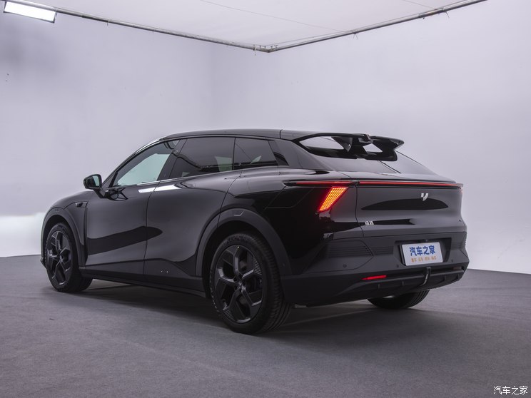 吉利汽车 极越01 2023款 三元锂 吉利汽车 极越01 2023款 三元锂