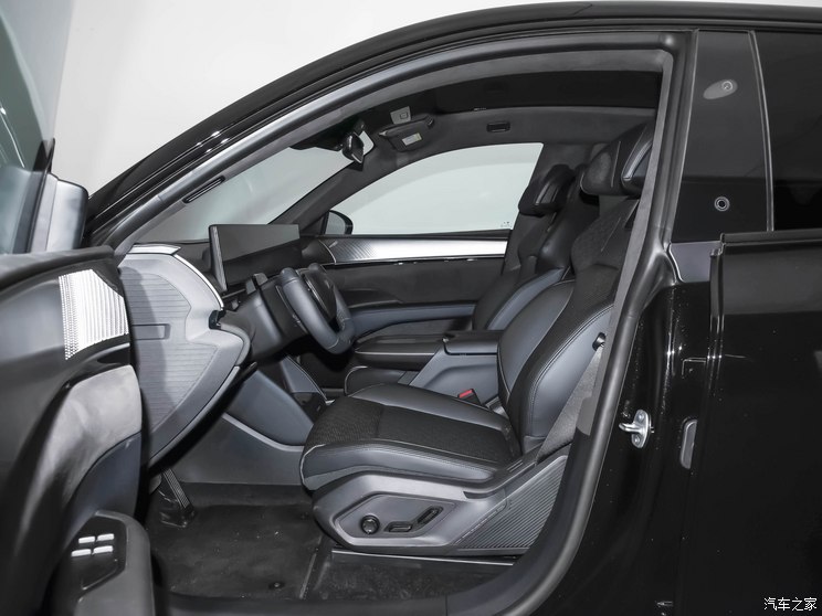 吉利汽车 极越01 2023款 三元锂 吉利汽车 极越01 2023款 三元锂