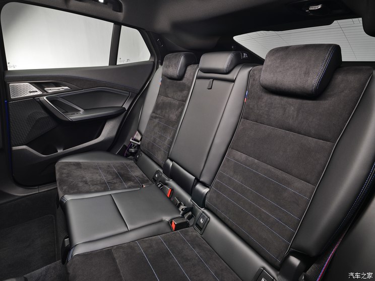 宝马(进口) 宝马X2(进口) 2024款 M35i xDrive 宝马(进口) 宝马X2(进口) 2024款 M35i xDrive