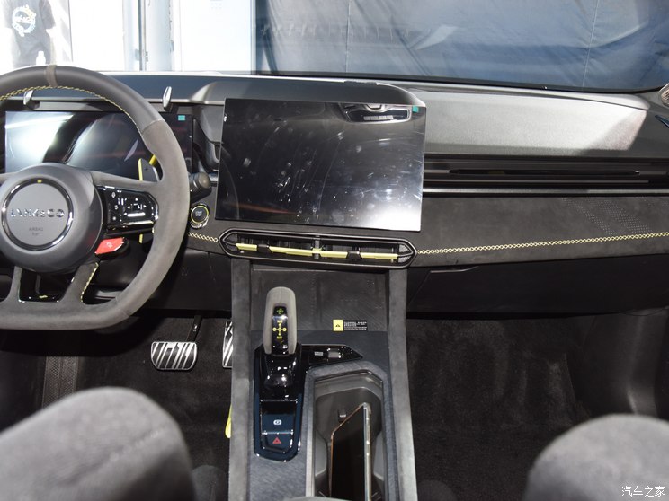 领克 领克03 2023款 03+ TCR Cyan 前驱版 领克 领克03 2023款 03+ TCR Cyan 前驱版