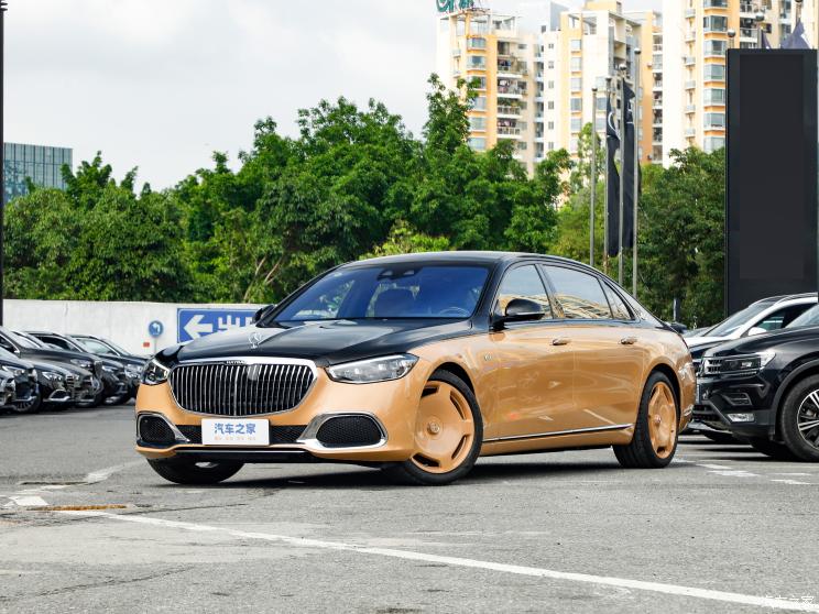 梅赛德斯-迈巴赫 迈巴赫S级 2022款 S 680 4MATIC Virgil Abloh 限量版 梅赛德斯-迈巴赫 迈巴赫S级 2022款 S 680 4MATIC Virgil Abloh 限量版