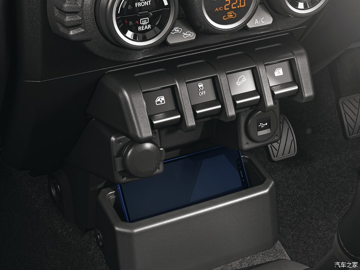 铃木(进口) 吉姆尼(进口) 2023款 五门版 铃木(进口) 吉姆尼(进口) 2023款 五门版