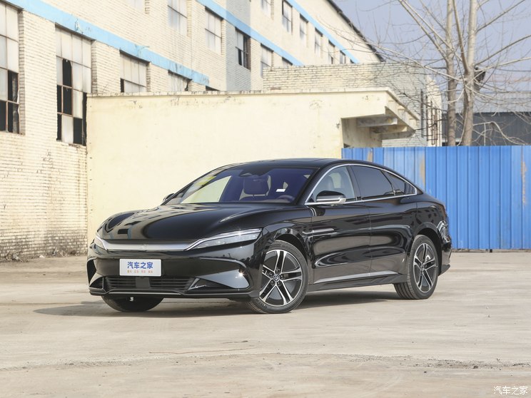 比亚迪 汉 2023款 EV 冠军版 605KM前驱尊贵型 比亚迪 汉 2023款 EV 冠军版 605KM前驱尊贵型