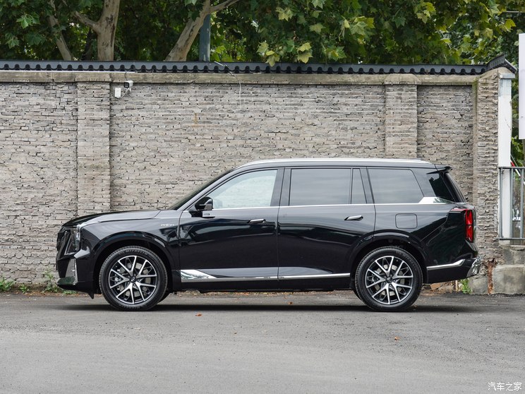 广汽乘用车 传祺ES9 2023款 PHEV 143km Max 广汽乘用车 传祺ES9 2023款 PHEV 143km Max