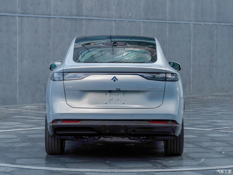 埃安 昊铂HT 2023款 基本型 埃安 昊铂HT 2023款 基本型