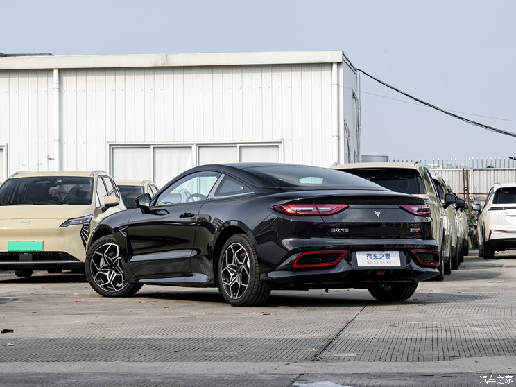 合众汽车 哪吒GT 2023款 560 Lite 合众汽车 哪吒GT 2023款 560 Lite