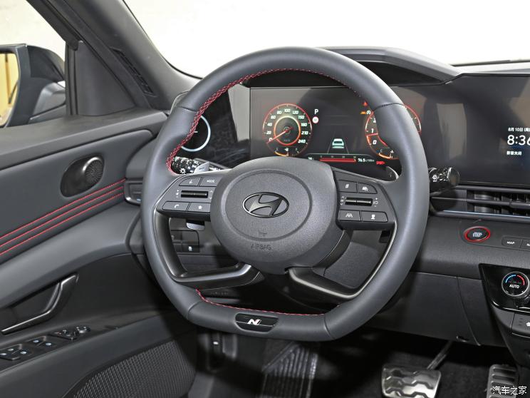 北京现代 伊兰特 2023款 240TGDi DCT N Line TOP旗舰版 北京现代 伊兰特 2023款 240TGDi DCT N Line TOP旗舰版