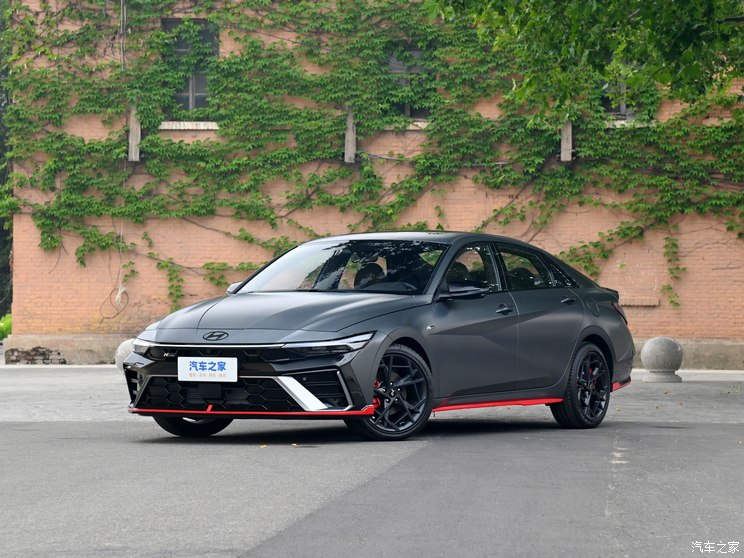 北京现代 伊兰特 2023款 240TGDi DCT N Line TOP旗舰版 北京现代 伊兰特 2023款 240TGDi DCT N Line TOP旗舰版