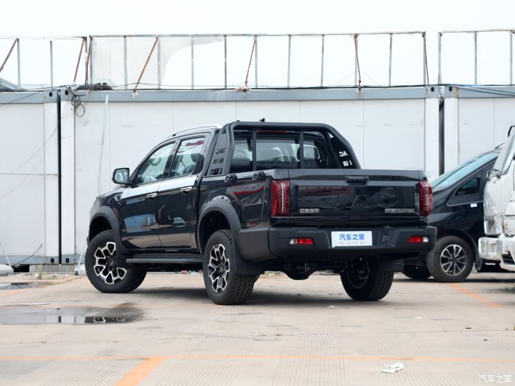 江淮汽车 悍途 2023款 2.0T 自动柴油两驱精英型标双 江淮汽车 悍途 2023款 2.0T 自动柴油两驱精英型标双