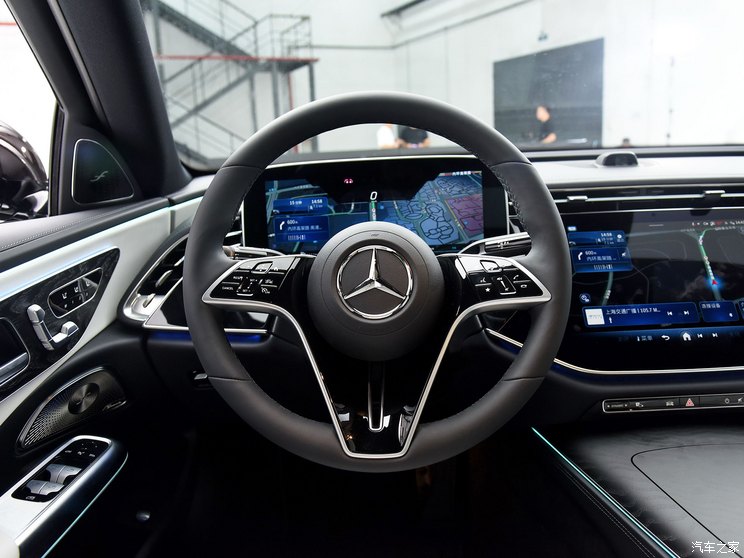 北京奔驰 奔驰E级 2024款 E 300 L 北京奔驰 奔驰E级 2024款 E 300 L