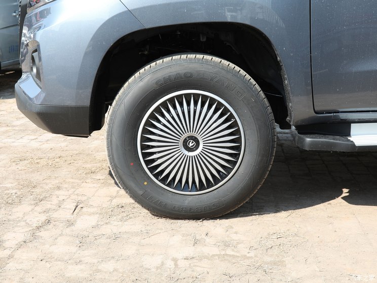 长安凯程 长安凯程F70 2023款 蓝鲸版 2.0T汽油自动两驱创富型长轴 长安凯程 长安凯程F70 2023款 蓝鲸版 2.0T汽油自动两驱创富型长轴