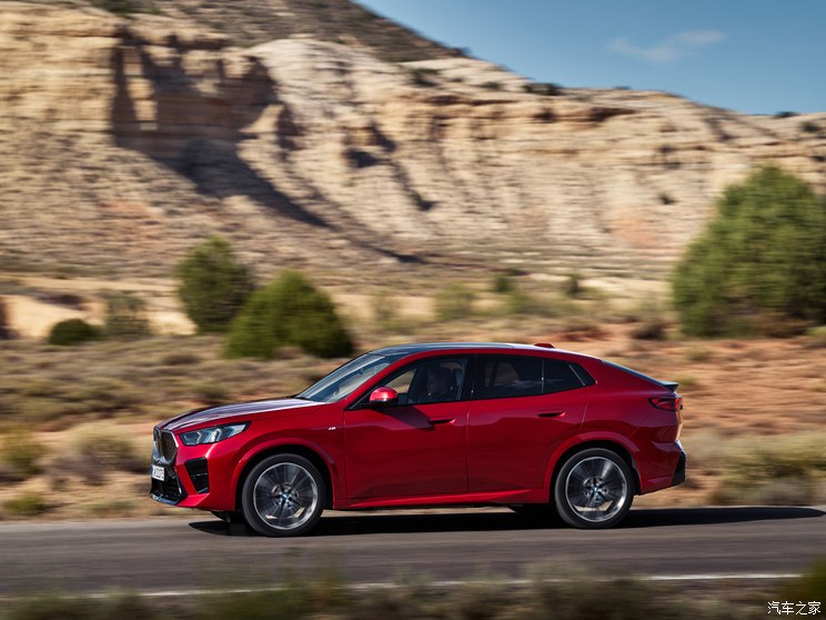 宝马(进口) 宝马iX2 2024款 xDrive30 宝马(进口) 宝马iX2 2024款 xDrive30