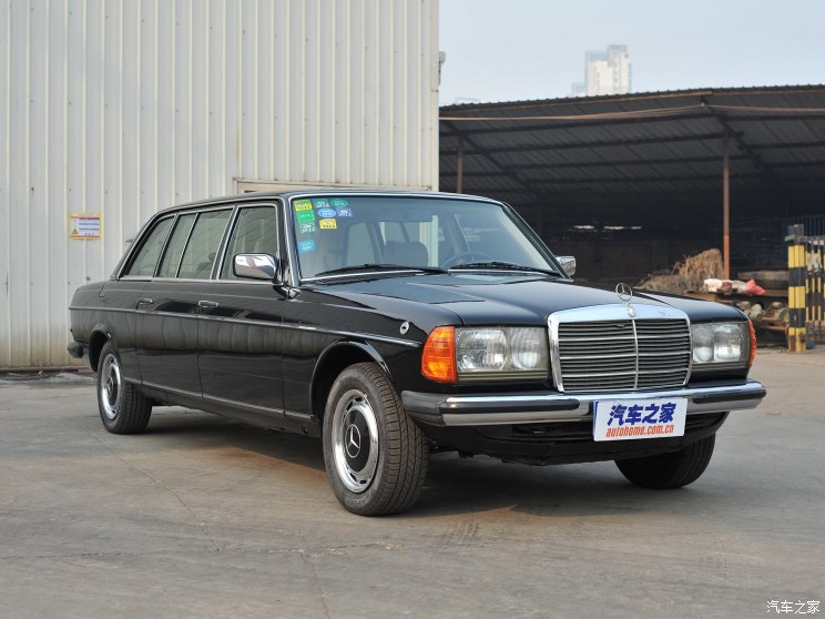 奔驰(进口) 奔驰E级(进口) 1988款 230E 加长版 奔驰(进口) 奔驰E级(进口) 1988款 230E 加长版